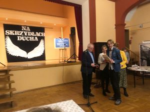 SUKCES NASZYCH UCZNIÓW W MIĘDZYSZKOLNYM KONKURSIE